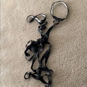 Iheartraves black and silver leg wraps